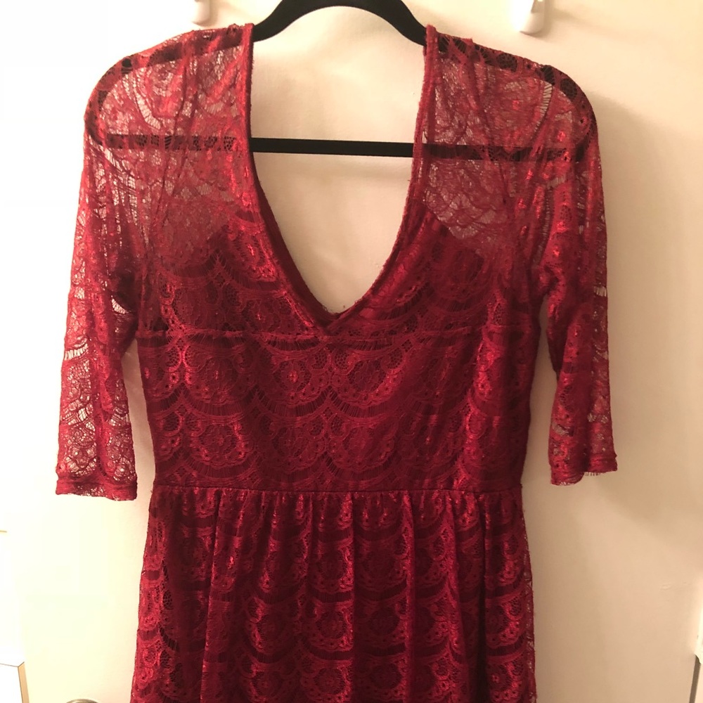 Jessica Simpson lace inner-lined cocktail dress